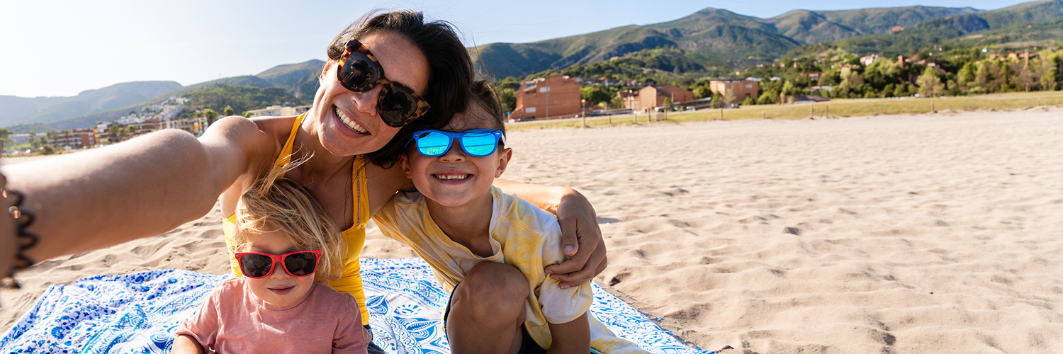 Mom Squad Header